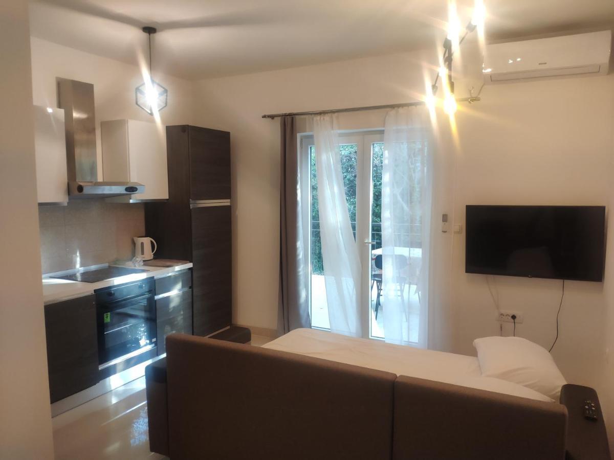 Apartment Tome Biograd Na Moru Ngoại thất bức ảnh