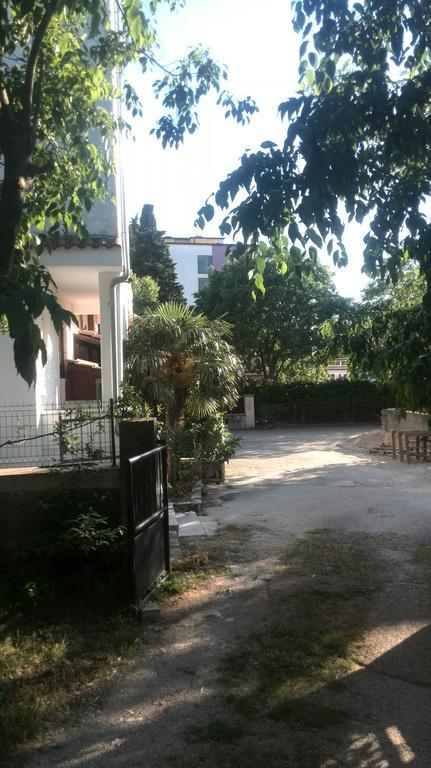 Apartment Tome Biograd Na Moru Ngoại thất bức ảnh