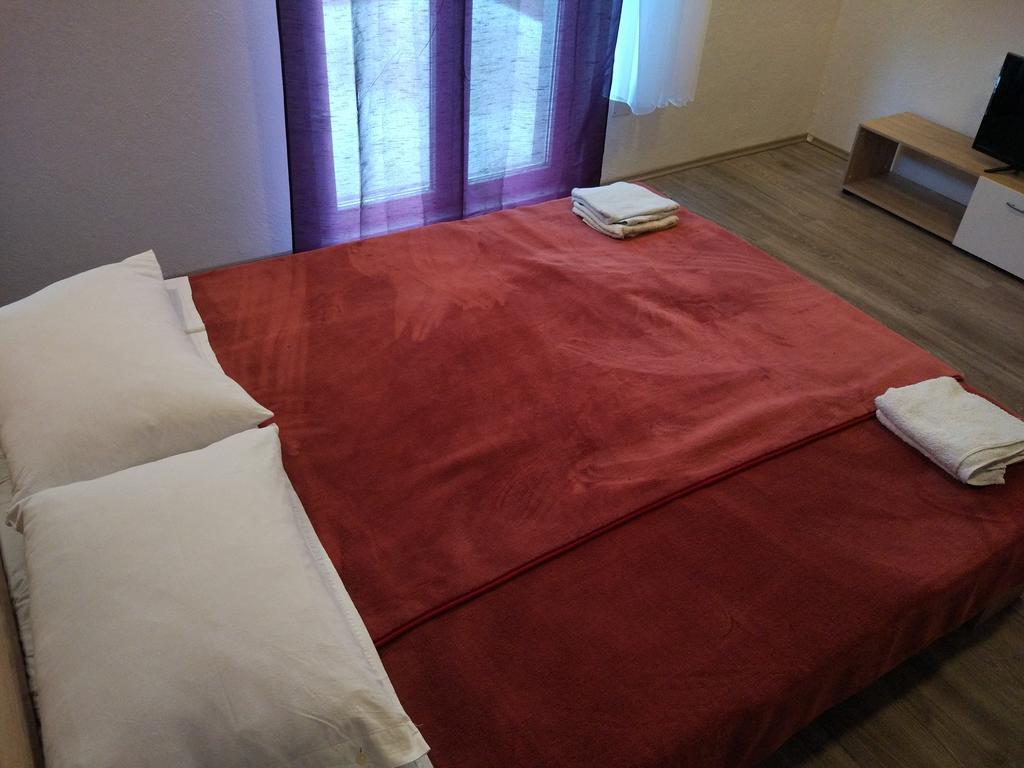 Apartment Tome Biograd Na Moru Ngoại thất bức ảnh