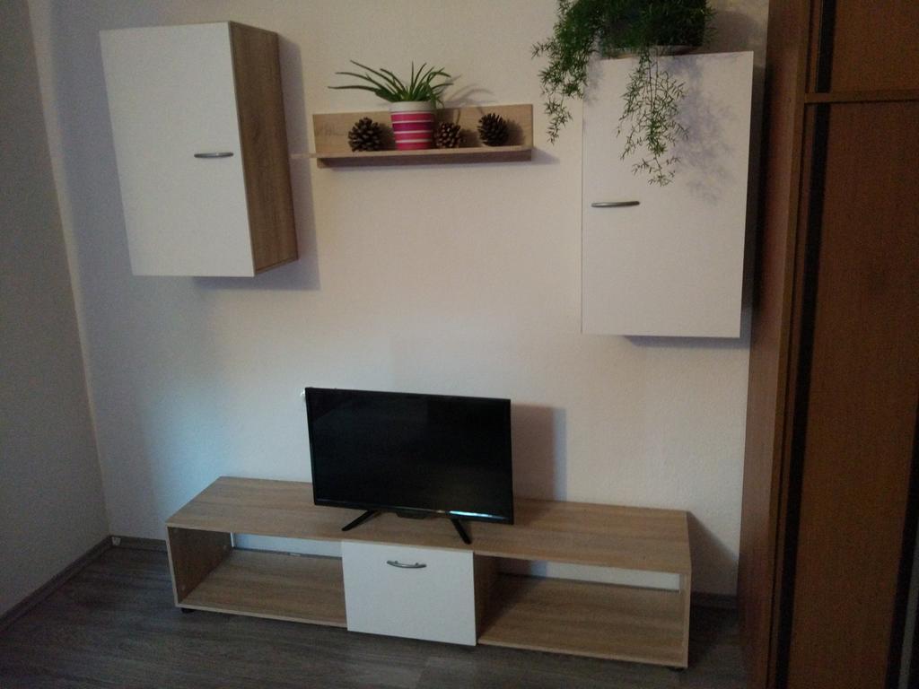 Apartment Tome Biograd Na Moru Ngoại thất bức ảnh