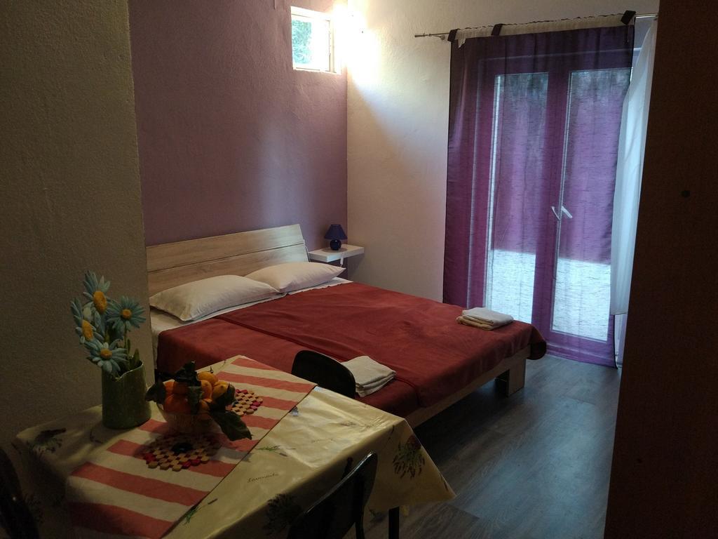 Apartment Tome Biograd Na Moru Ngoại thất bức ảnh
