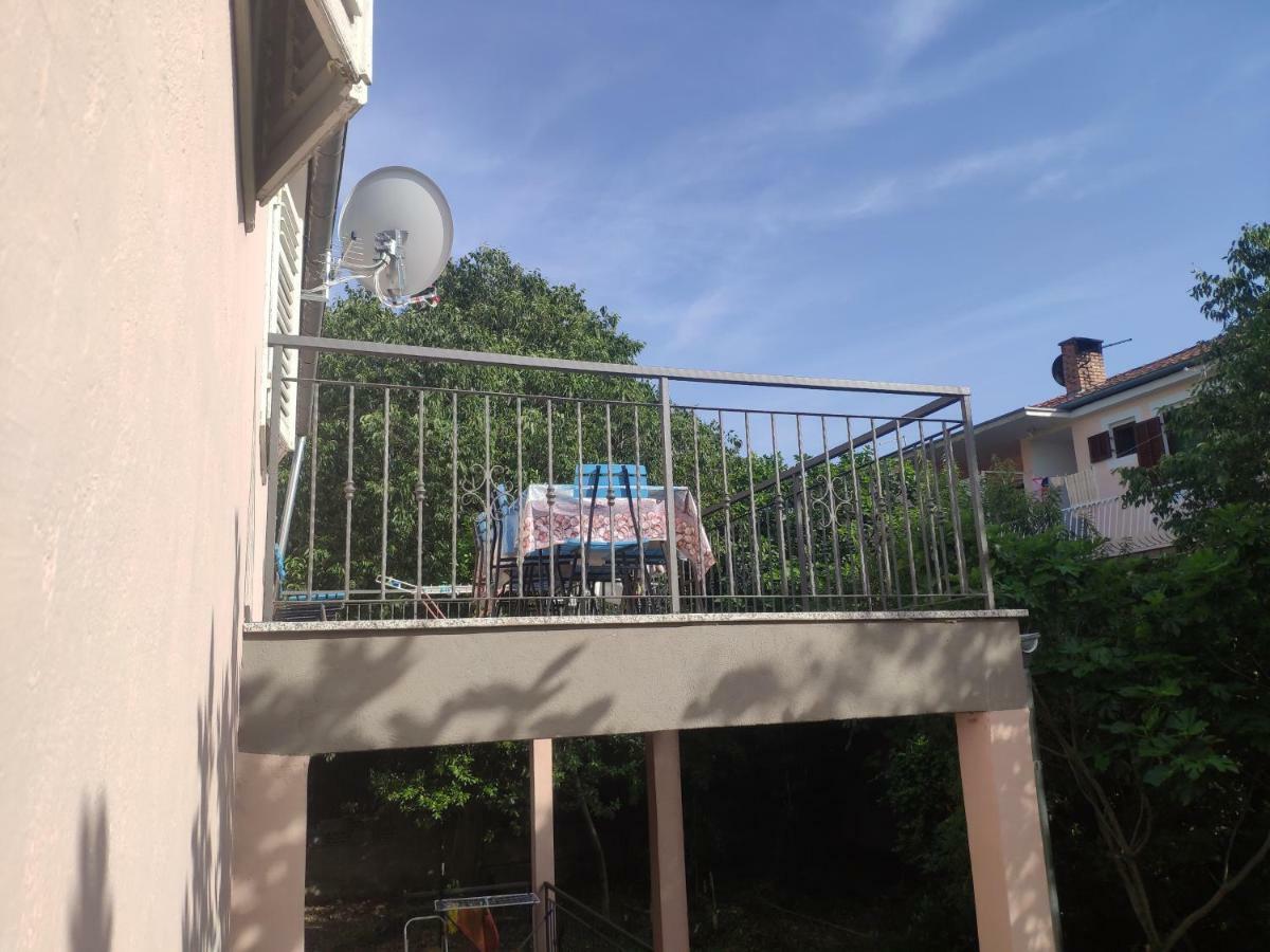 Apartment Tome Biograd Na Moru Ngoại thất bức ảnh
